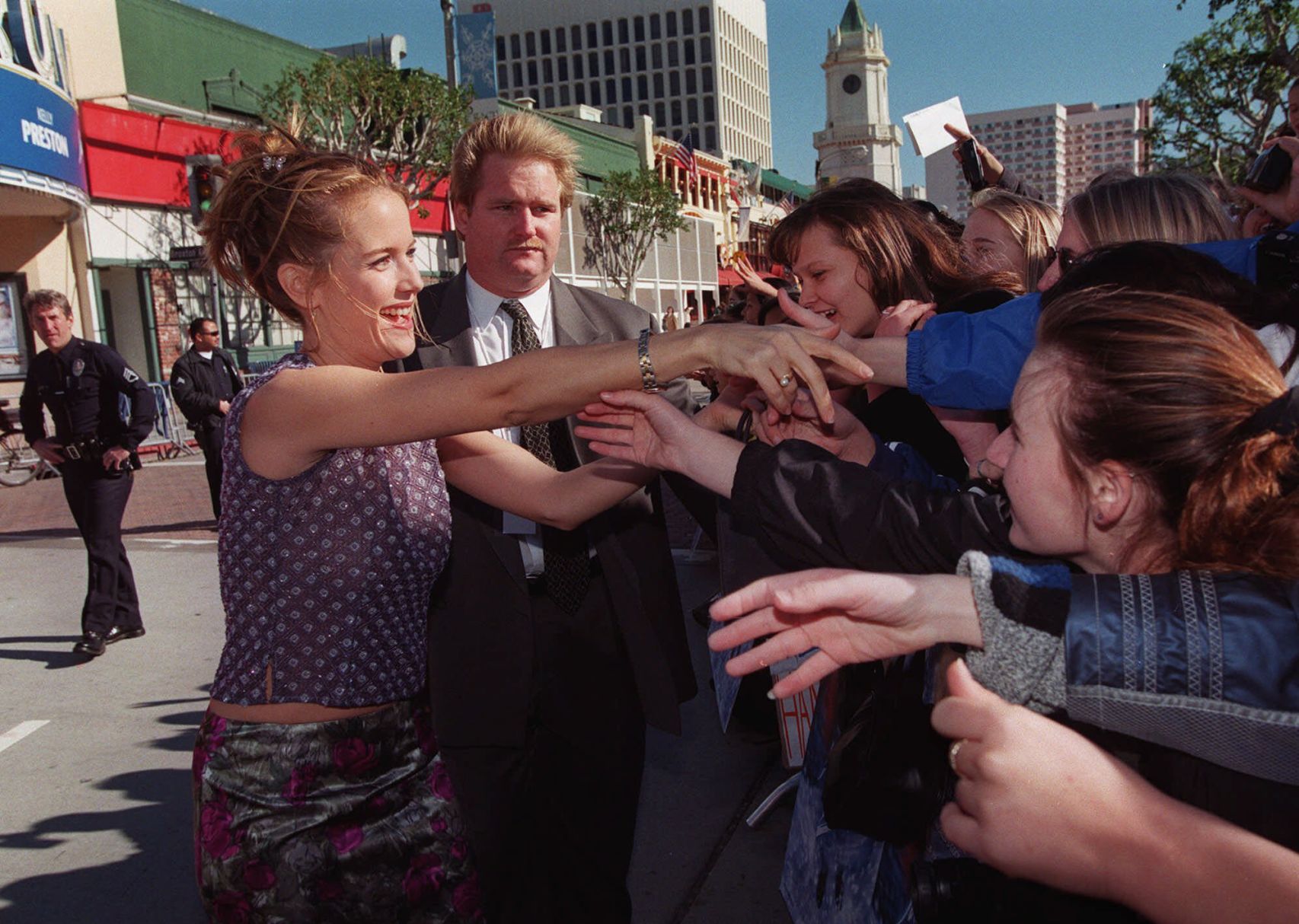Kelly Preston, 1998